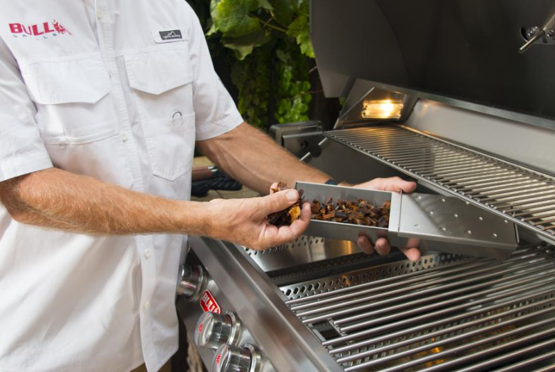 Bull Outdoor Products Large EZ Fill Smoker Box (75000)