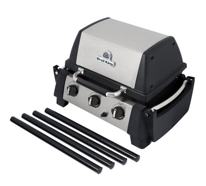 Broil King Porta-Chef 320: 3 Burner Portable Propane Grill (952654)